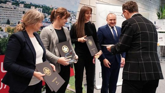 Naukowcy z Politechniki Lubelskiej docenieni podczas światowych wystaw wynalazków