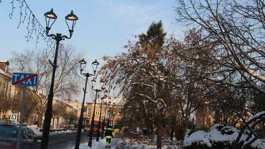 Nowy lampy na placu Wolności w Białej Podlaskiej Nowy lampy na placu Wolności w Białej Podlaskiej