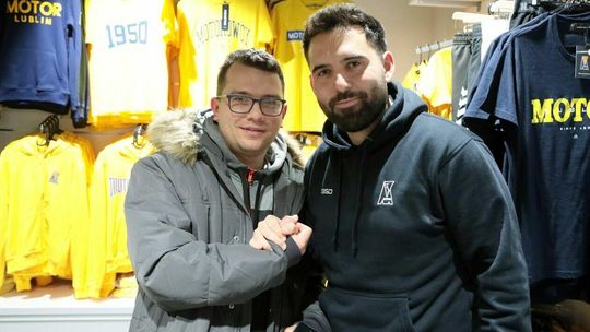 Spotkanie trenera Goncalo Feio z kibicami 