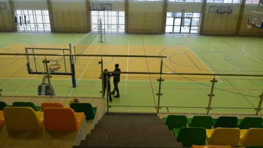 Nowa hala sportowa przy SP nr 1 w Biłgoraju Nowa hala sportowa przy SP nr 1 w Biłgoraju