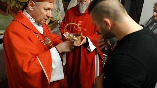 Bierzmowanie osadzonych w Zakładzie Karnym w Zamościu Bierzmowanie osadzonych w Zakładzie Karnym w Zamościu