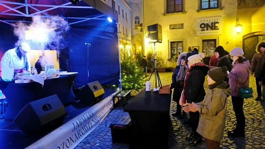 Jarmark Bożonarodzeniowy na Rynku Starego Miasta w Lublinie