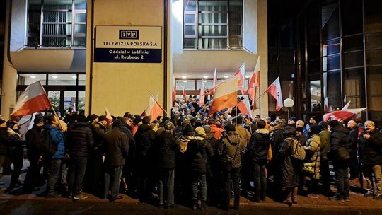 Protest pod siedzibą TVP Lublin