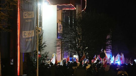 Protest przed TVP 3 Lublin