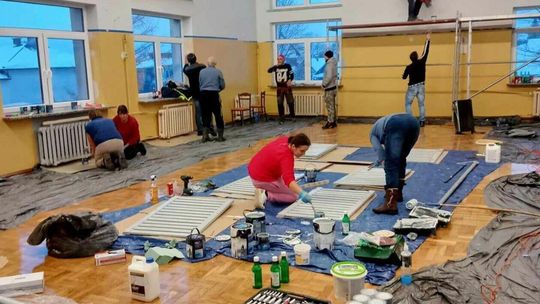 Stara sala w Grabowicy została odmalowana