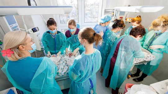 Narodziny czworaczków w SPSK nr 4 w Lublinie - konferencja prasowa Narodziny czworaczków w SPSK nr 4 w Lublinie - konferencja prasowa