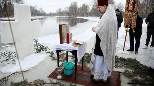 Sławatycze: Mistyczne święto Jordanu nad Bugiem, czyli zanikająca tradycja na Podlasiu