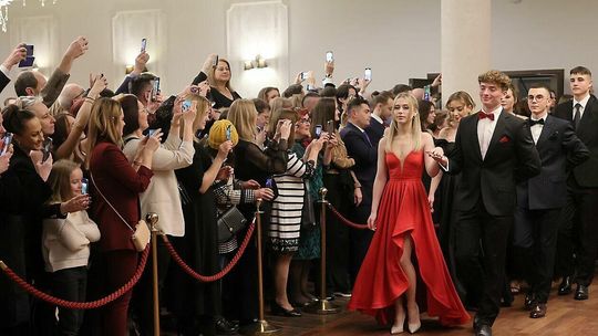 Studniówka Królowej Jadwigi LO 