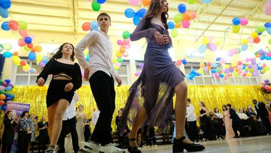 Bal 8-klasistów w Szkole Podstawowej nr 34 w Lublinie Bal 8-klasistów w Szkole Podstawowej nr 34 w Lublinie