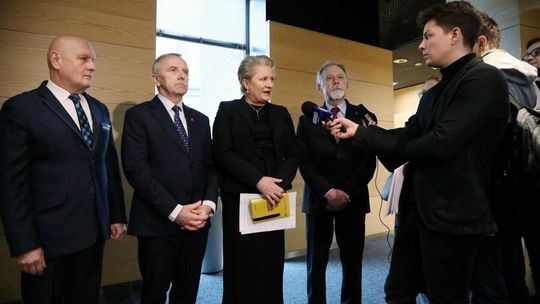 Konferencja prasowa KO