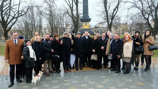 Prezentacja kandydatów PiS do Rady Miasta Lublin oraz Sejmiku Województwa Lubelskiego Prezentacja kandydatów PiS do Rady Miasta Lublin oraz Sejmiku Województwa Lubelskiego