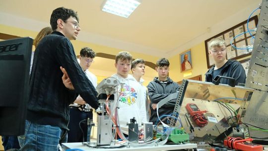 Zespół Szkół Transportowo-Komunikacyjnych - dzień otwarty dla ósmoklasistów