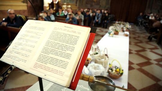 Święcenie pokarmów w Archikatedrze Lubelskiej 