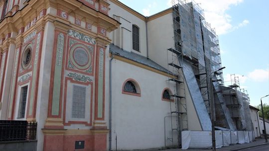 Prace konserwatorskie w kościele w Krasnymstawie
