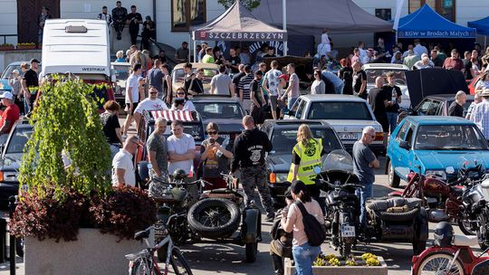 Speed Car 1-Majowa Motoparada Klasyków w Zamościu Speed Car 1-Majowa Motoparada Klasyków w Zamościu