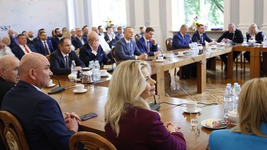 Pierwsza sesja rady powiatu puławskiego nowej kadencji