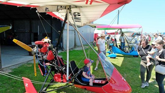 Rodzinny piknik lotniczy w Radawcu