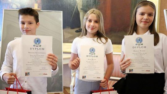 Rozstrzygnięcie konkursu plastycznego Miłość w trzeźwości daje możliwości Rozstrzygnięcie konkursu plastycznego Miłość w trzeźwości daje możliwości