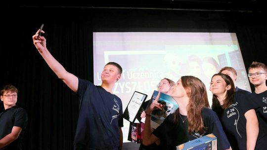 Uczeń i Uczennica Przyszłości - rozstrzygnięcie konkursu Uczeń i Uczennica Przyszłości - rozstrzygnięcie konkursu