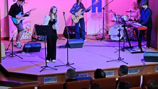 Koncert finałowy XIV edycji akcji Twój Dar Serca dla Hospicjum Koncert finałowy XIV edycji akcji Twój Dar Serca dla Hospicjum