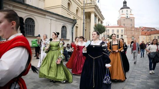 Korowód otwierający Festiwal Renesansu 