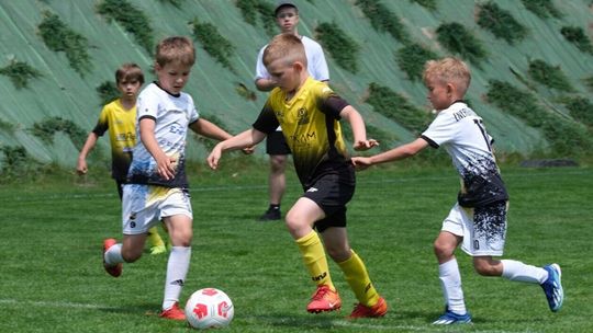  BeKSa CUP 2024 - turniej rocznika 2016 MW SPORT CUP