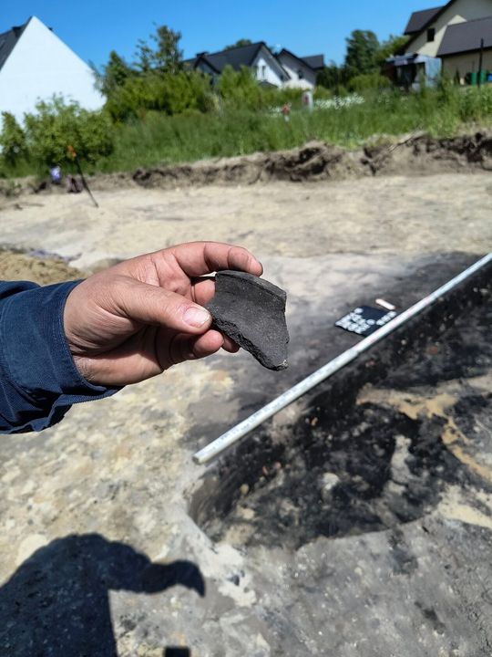 Osada wczesnośredniowieczna odnaleziona podczas budowy drogi w Turce