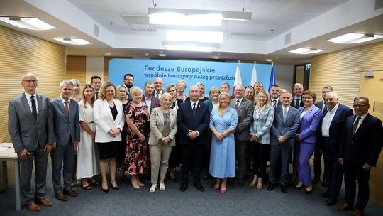 Wręczenie umów na dofinansowanie 