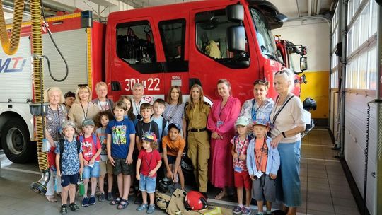 Lublin. Zawodowcy: miedzypokoleniowa wycieczka u strażaków Lublin. Zawodowcy: miedzypokoleniowa wycieczka u strażaków