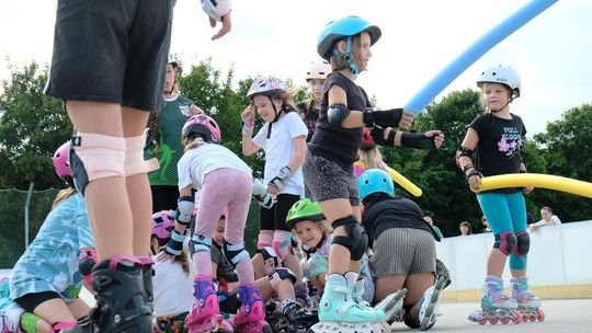 Wakacje w mieście na rolkach 	 