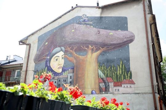 Mural przy ulicy Lubartowskiej Mural przy ulicy Lubartowskiej