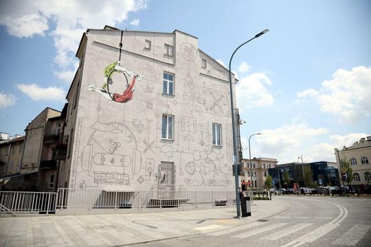 Mural przy placu Dworcowym