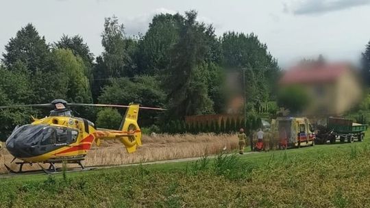 Ciągnik przygniótł rolnika Ciągnik przygniótł rolnika