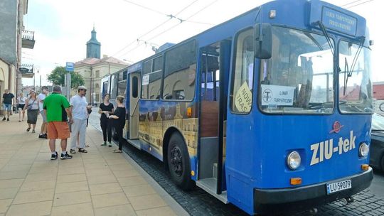 Wycieczka zabytkowym trolejbusem ZIUT-ek