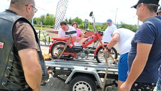 IV Zlot Pojazdów PRL pt Kocham swoją FSC IV Zlot Pojazdów PRL pt Kocham swoją FSC