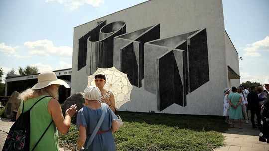 Mural Państwowe Muzeum na Majdanku