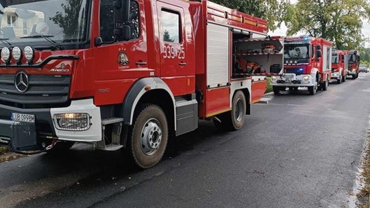 Silny wiatr i burze Silny wiatr i burze