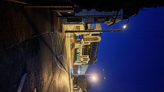 Ciemny zaułek ulicy Narutowicza w Białej Podlaskiej 