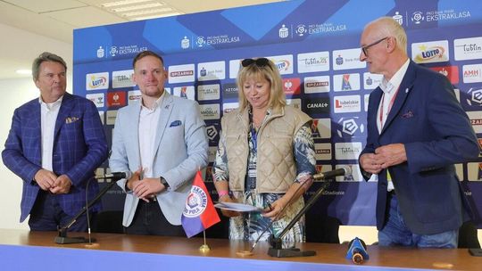 Podpisanie umowy pomiędzy Akademią Motoru Lublin, a Akademią Nauk Stosowanych Wincentego Pola