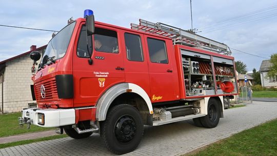 Strażacy z Ulowa dostali mercedesa w prezencie