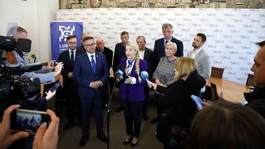 Konferencja prasowa europoseł Marty Wcisło dot. targowiska 