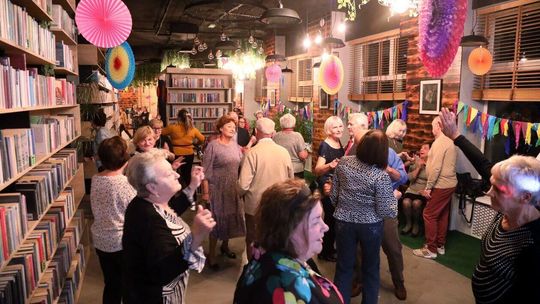 Noc Bibliotek: Bioteka 