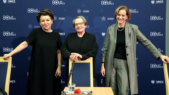 Applebaum, Holland, Tokarczuk honorowymi doktorami UMCS