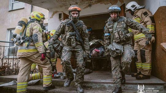 Atak dywersantów na szkołę, wybuch i wielu rannych – to scenariusz ćwiczenia pod kryptonimem „MASCAL