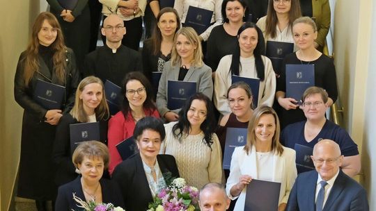 Mamy 23 nowych nauczycieli mianowanych Mamy 23 nowych nauczycieli mianowanych