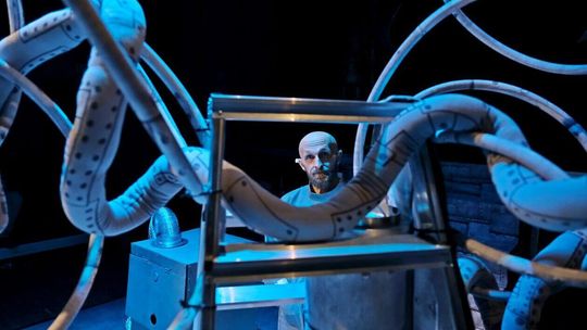 Teatr Centralny wystawia spektakl pt Cyberiada Stanisława Lema, reżyseria Daniel Adamczyk Teatr Centralny wystawia spektakl pt Cyberiada Stanisława Lema, reżyseria Daniel Adamczyk