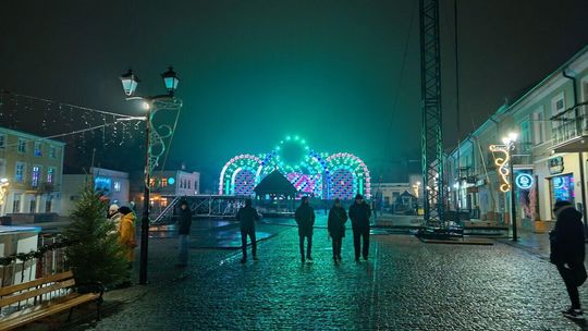 Chełm - budują scenę na Sylwestra 2024