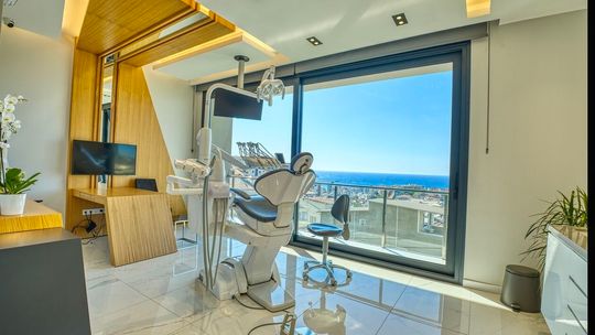  dr n. med. Michał Łobacz