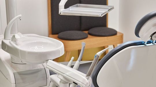  lek. dent. Agata Grochowska