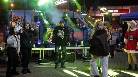 Światełko do nieba na zakończenie Wielkiej Orkiestry Świątecznej Pomocy. Światełko do nieba na zakończenie Wielkiej Orkiestry Świątecznej Pomocy.